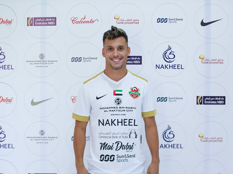 زوجة لاعب نادي الهلال ليوناردو دي سوزا لا ترغب بمغادرة دبي
